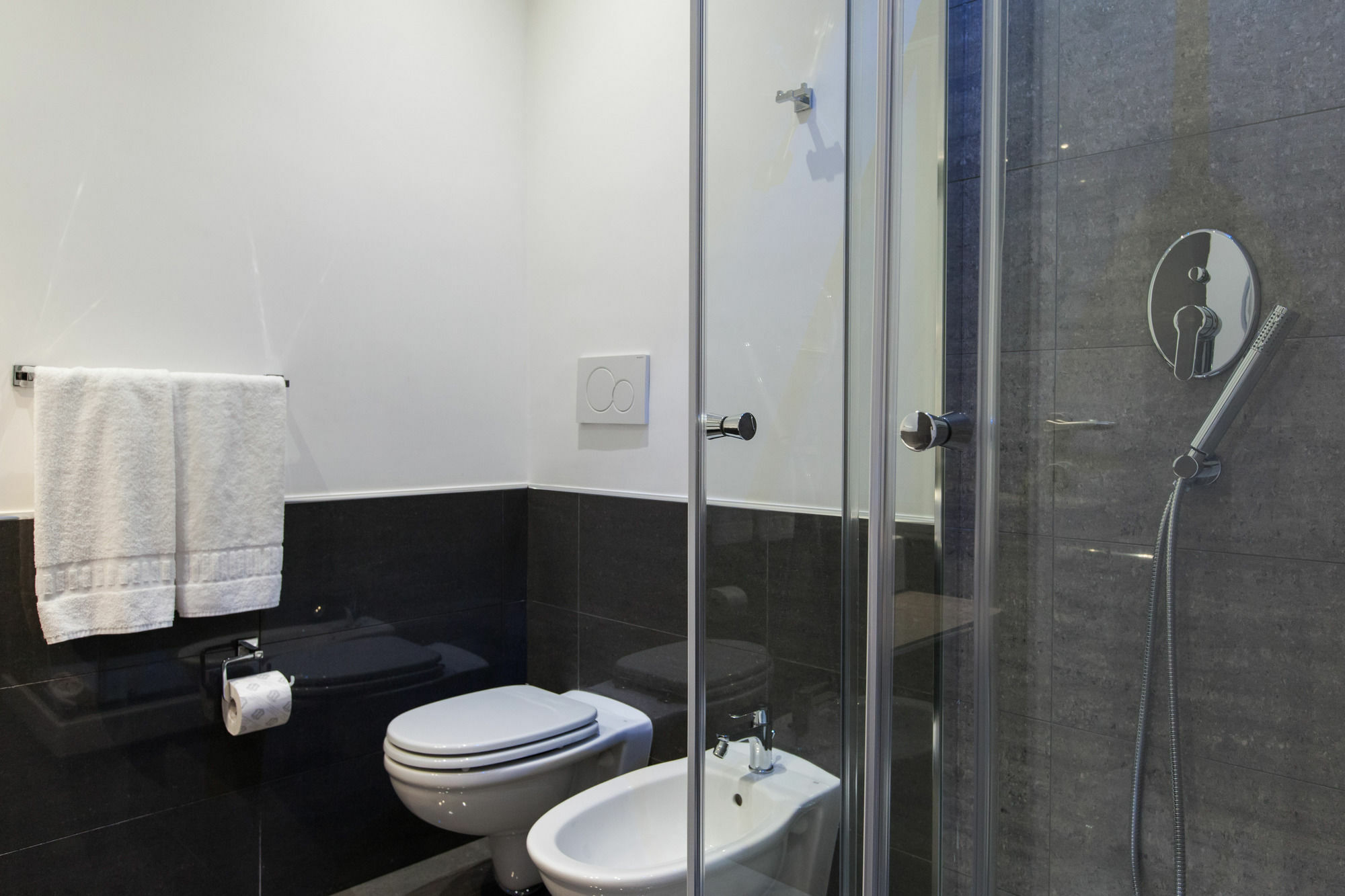 Town House Roma Hotel Ngoại thất bức ảnh